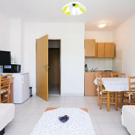 Apartament One-bedroom In Seline